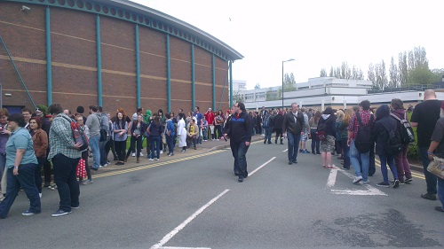 Wales Comic Con Queue